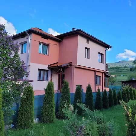 ева * Маджаре