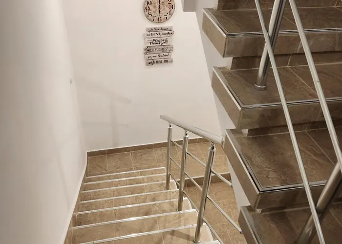 ева Guest house *